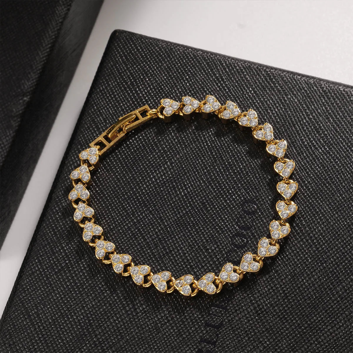 luxury love heart bracelet